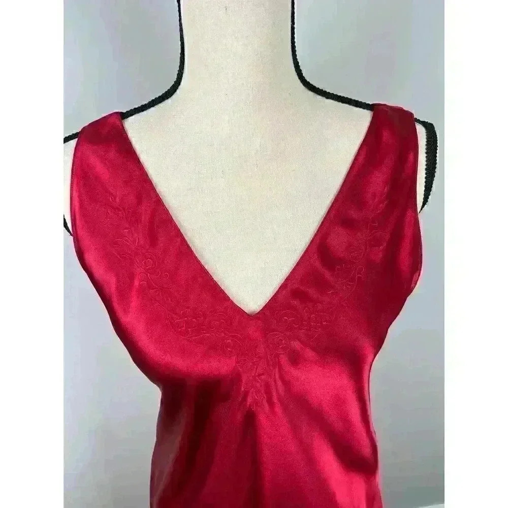 Vtg Amanda Stewart Slip Dress Nightgown Satin Red Ruffles Embroidered S V-Neck - Picture 2 of 9